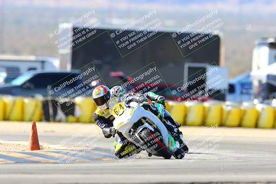 media/Feb-12-2022-SoCal Trackdays (Sat) [[3b21b94a56]]/Turn 2 (1045am)/